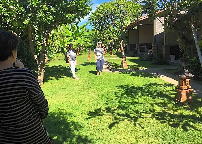 Oma In Pemuteran ホテル 3*